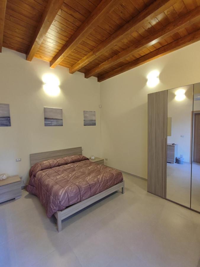 In Centro Rooms And Apartments Isola di Liri Exterior photo