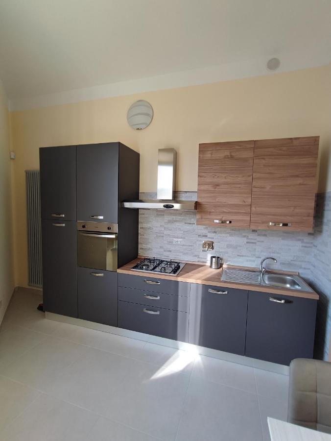 In Centro Rooms And Apartments Isola di Liri Exterior photo