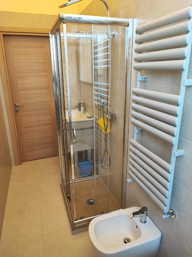 In Centro Rooms And Apartments Isola di Liri Exterior photo
