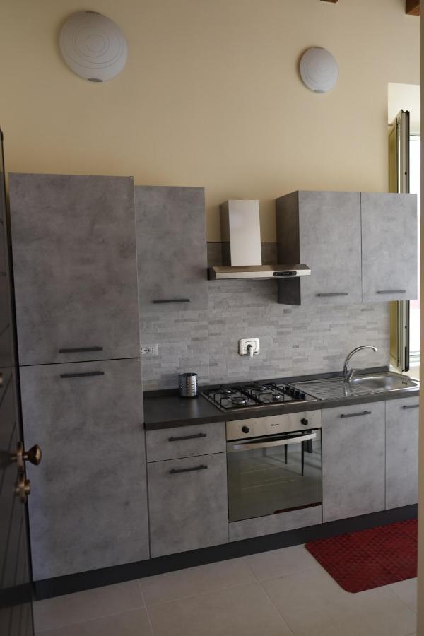 In Centro Rooms And Apartments Isola di Liri Exterior photo