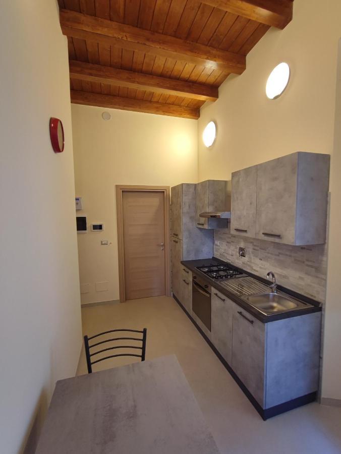 In Centro Rooms And Apartments Isola di Liri Exterior photo