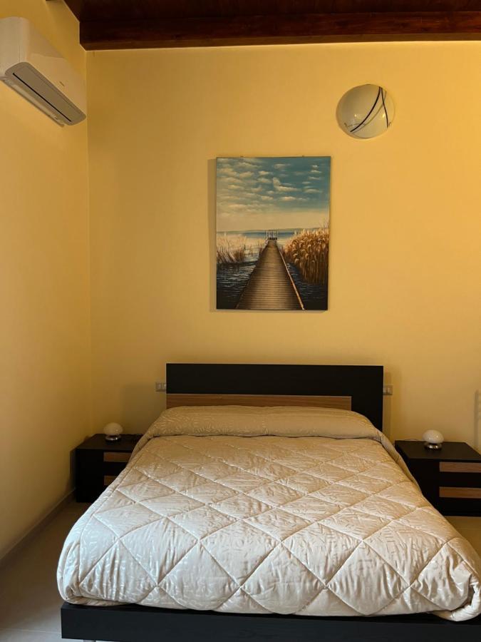 In Centro Rooms And Apartments Isola di Liri Exterior photo